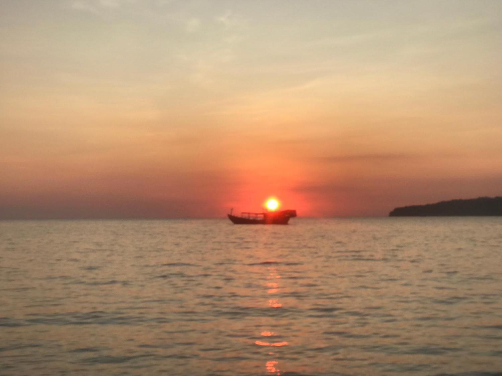 Naks Shack Hostel Koh Ta Kiev Ngoại thất bức ảnh