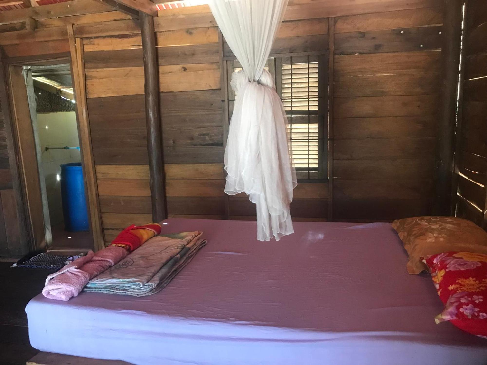 Naks Shack Hostel Koh Ta Kiev Ngoại thất bức ảnh